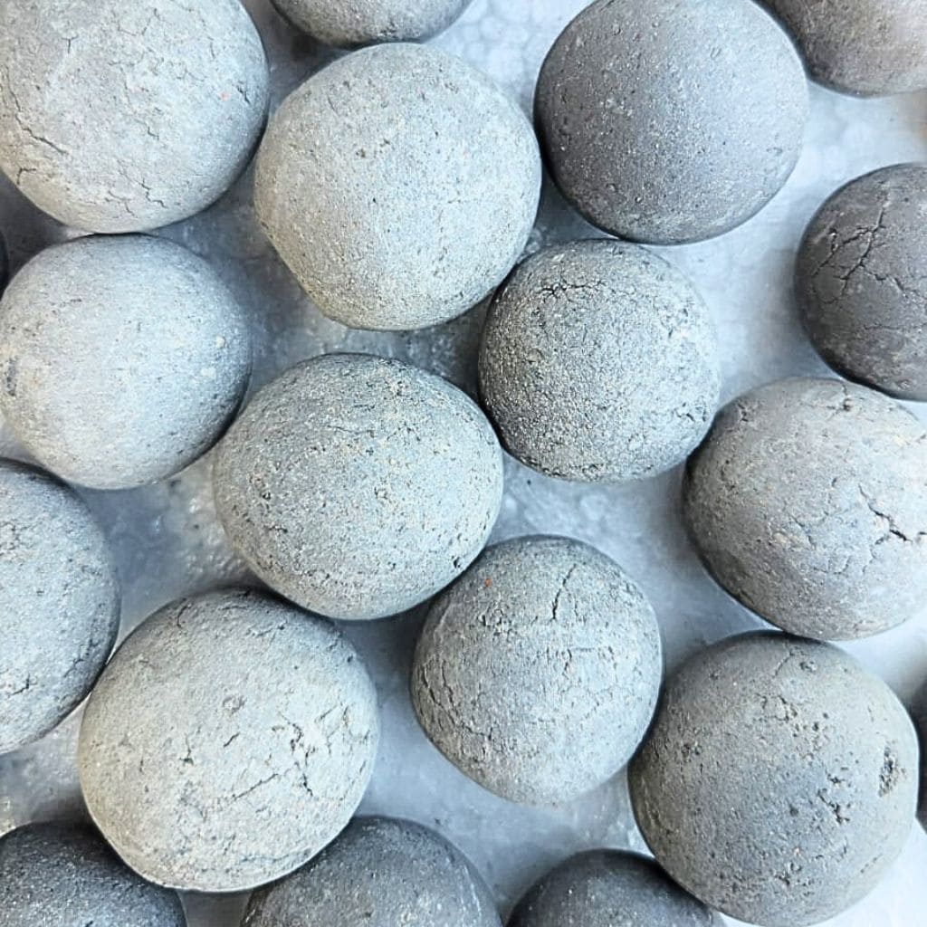 Black_Candy_Balls-3