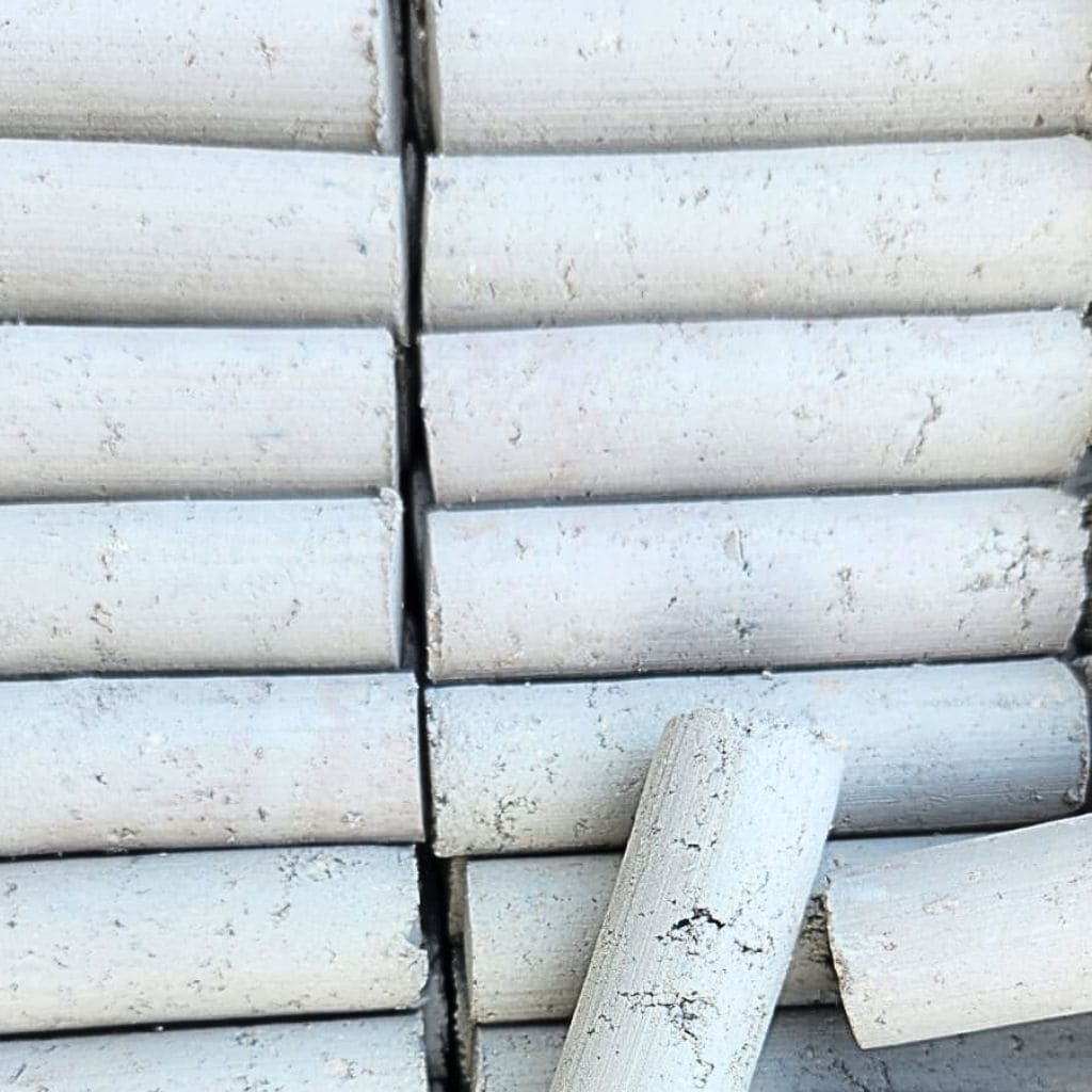 Smoky Sticks – Bold Roasted Clay in a Crunchy Stick Form