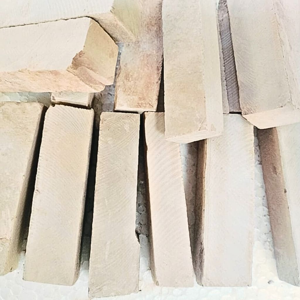 Red_Shale_Blocks_Cuboidal_-1
