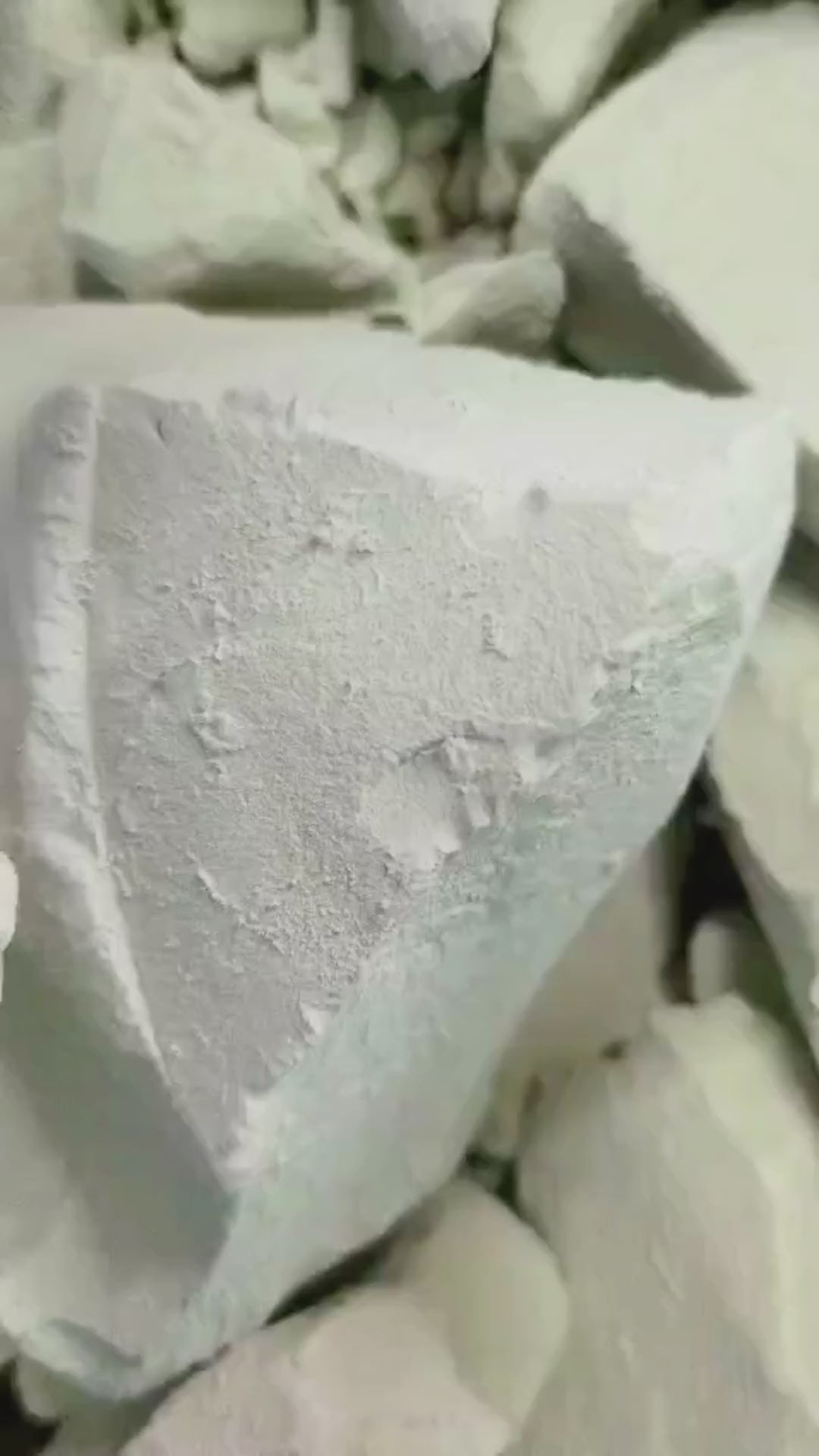 Natural Chalk (V)